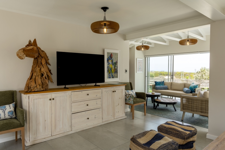 To Let 3 Bedroom Property for Rent in Big Bay Western Cape